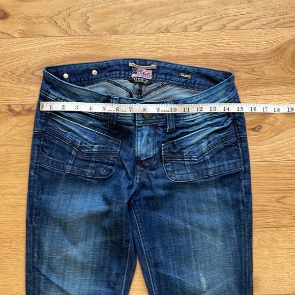 Express Rerock Skinny jeans- size 2 - Picture 6 of 10